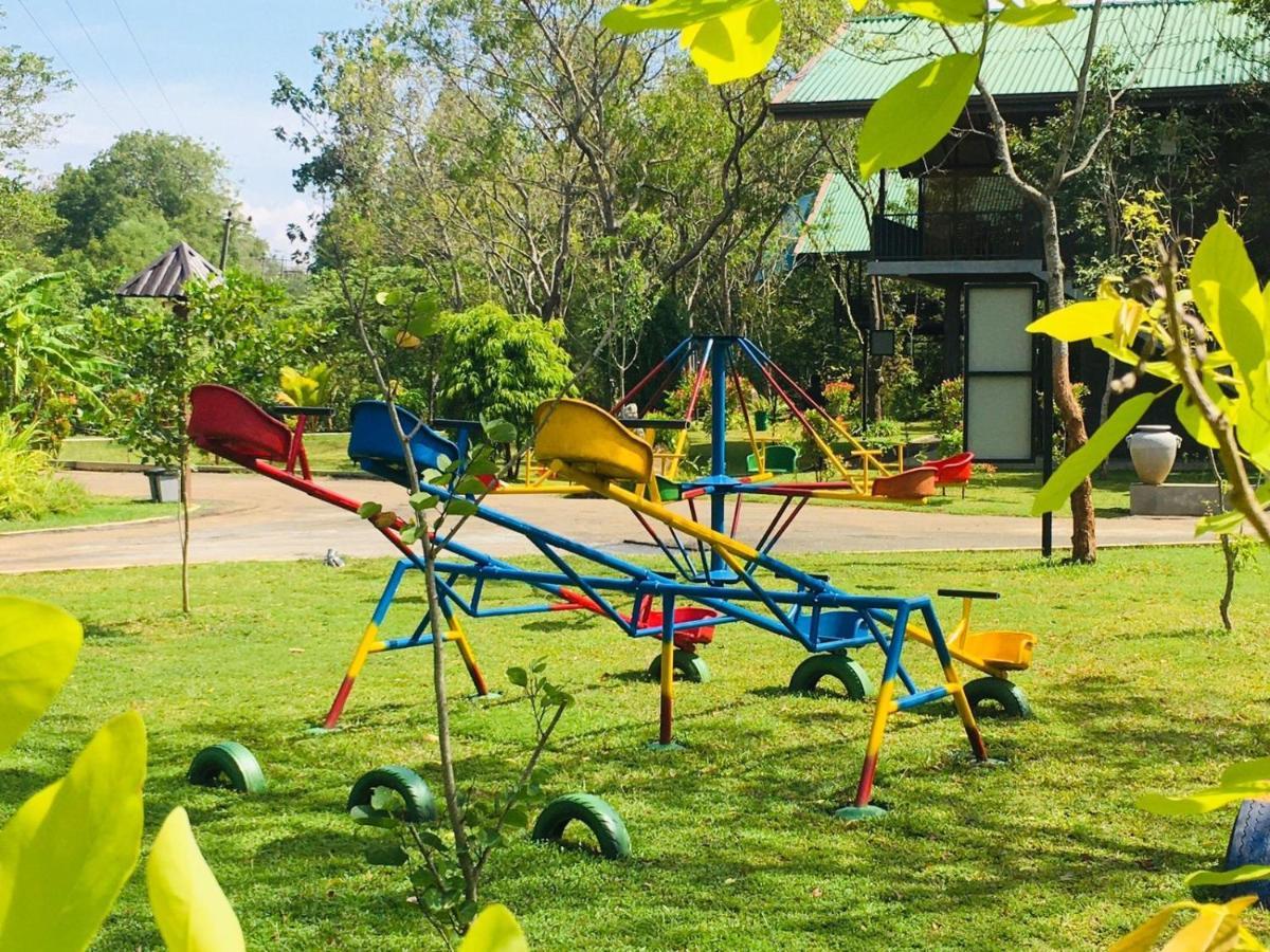 Doola River Edge Udawalawe Zewnętrze zdjęcie